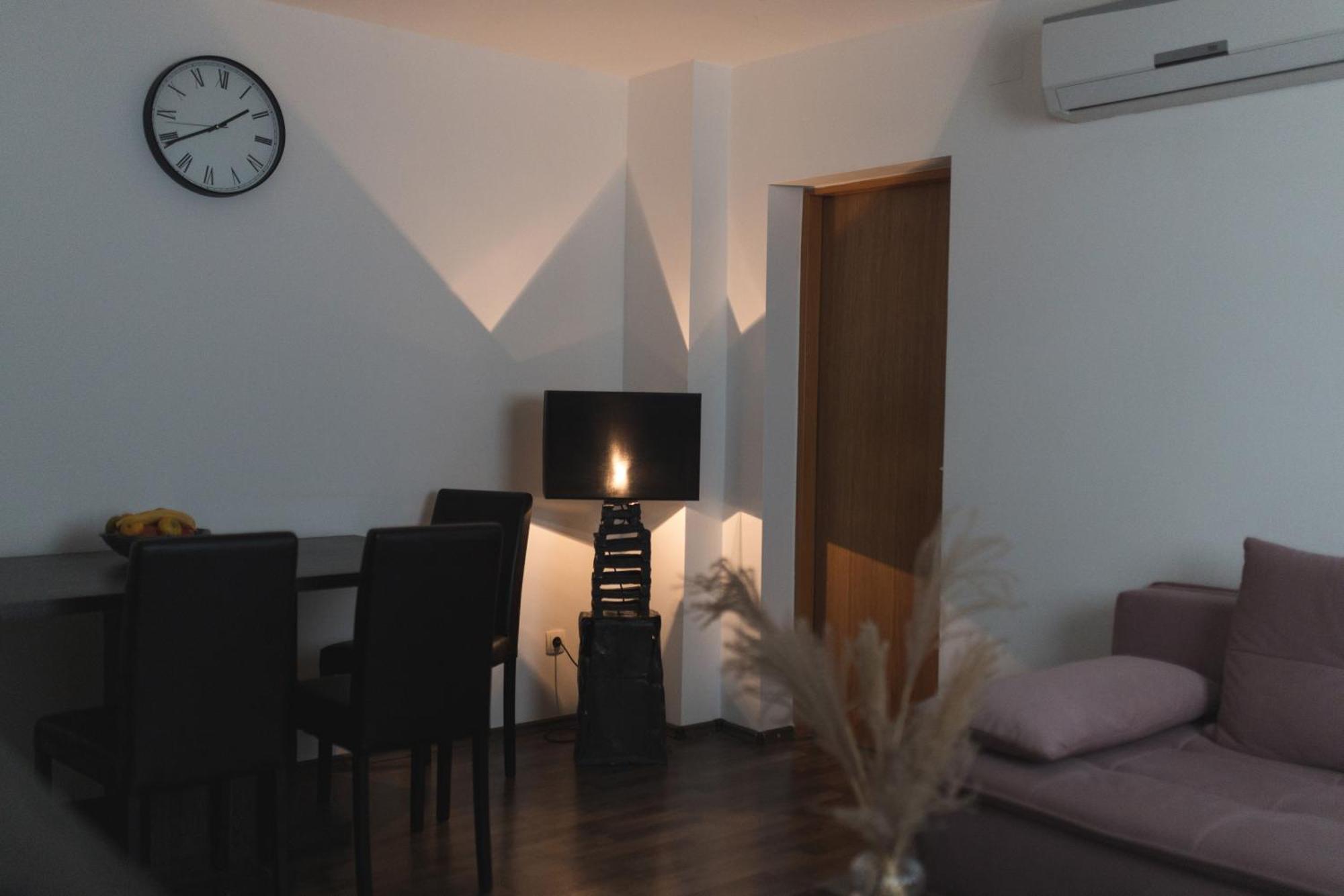 Apartments Dijana Zagabria Esterno foto